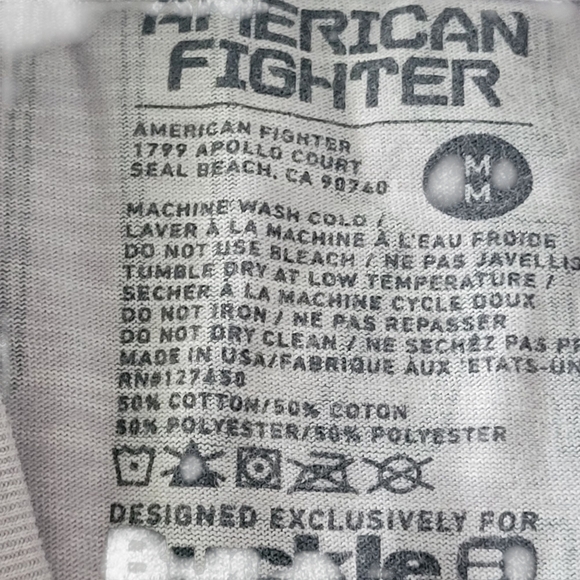 American Fighter Sz Med Mens White&GrayTee With Blue Design - Picture 4 of 4